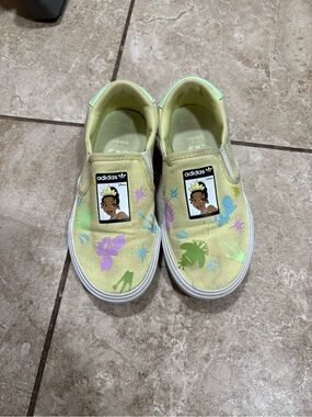 adidas Kids Court Rallye Slip-On Disney Princess Tiana kids' sneakers in yellow